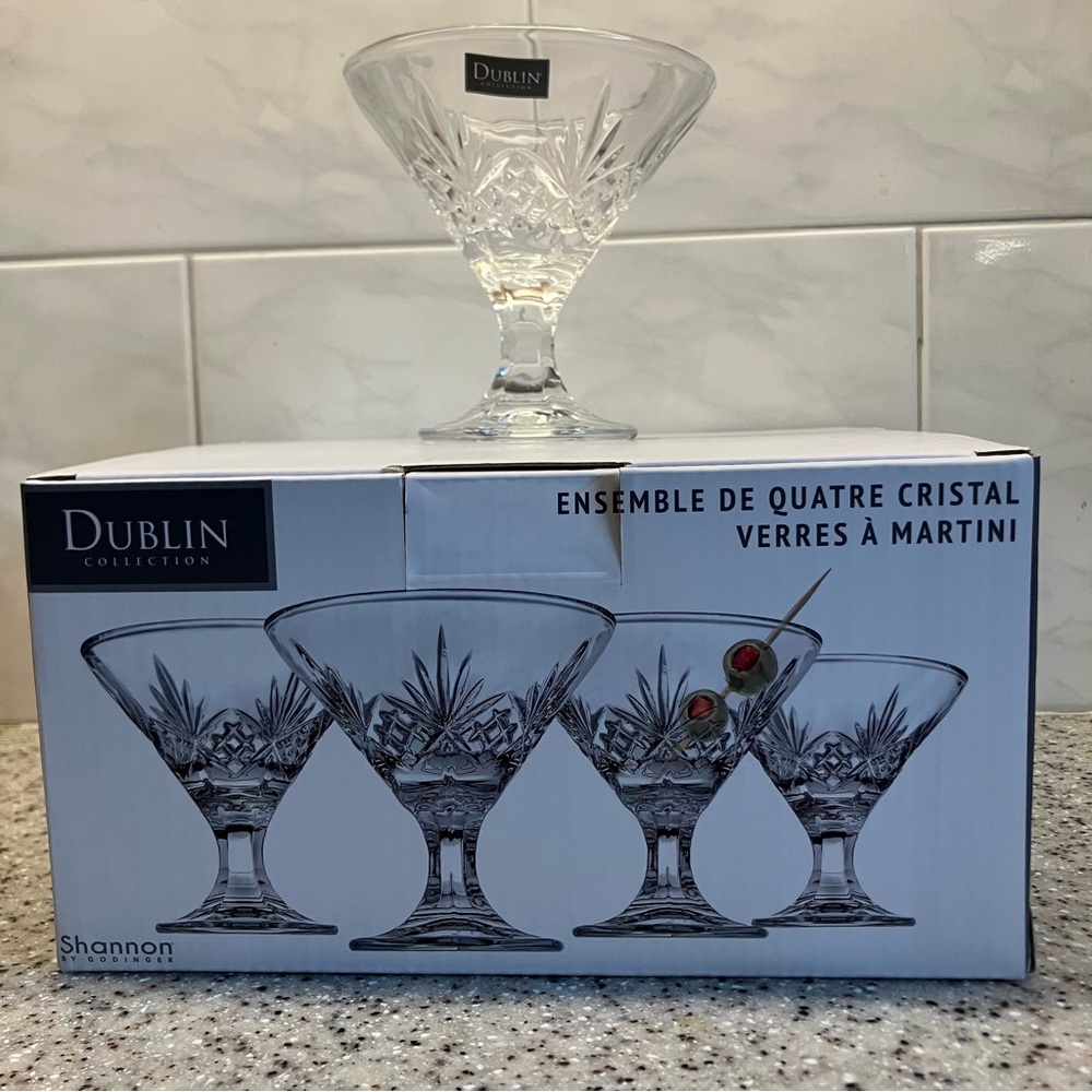 Godinger Dublin Crystal Martini Glass Set, new